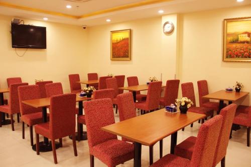 Elan Hotel — hotel in Jiexiu