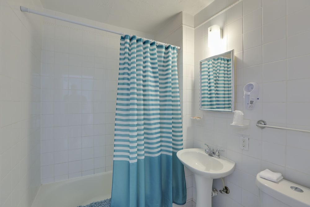 Blind Pass Resort Motel - photo 25