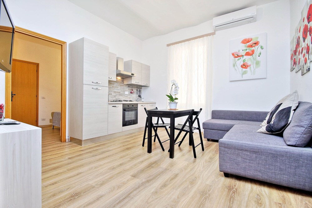 Holiday rental San Lorenzo district — 4-Star Luxury Hotel in Rome, Italy