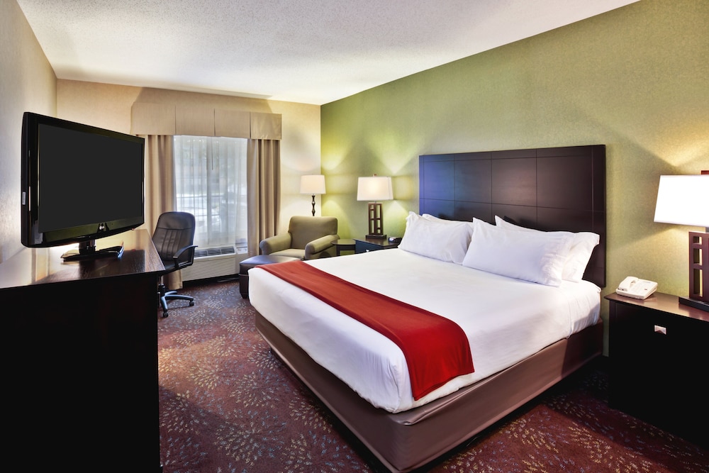 Holiday Inn Express Hotel & Suites Woodhaven by IHG - photo 21