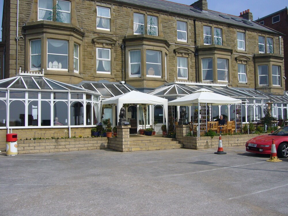 Monterey Beach Hotel — hotel in Lytham St Annes