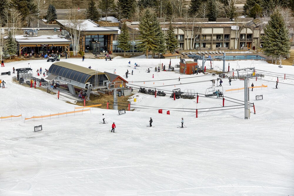 Inn at Aspen - photo 58