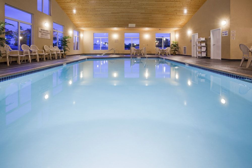 GrandStay Hotel & Suites Parkers Prairie - photo 6