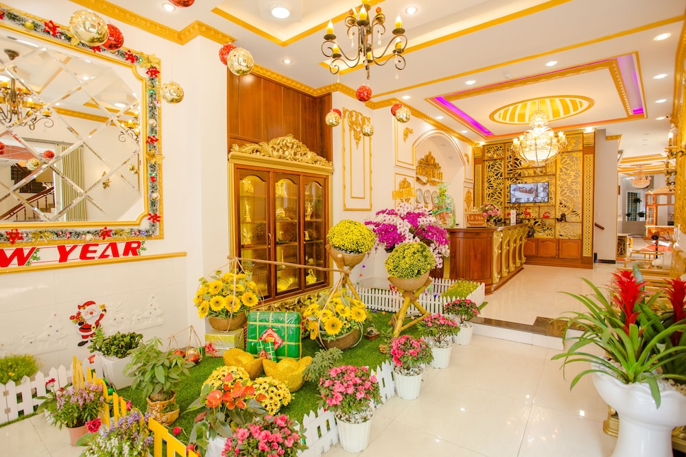 King Hotel — hotel in Quang Ngai