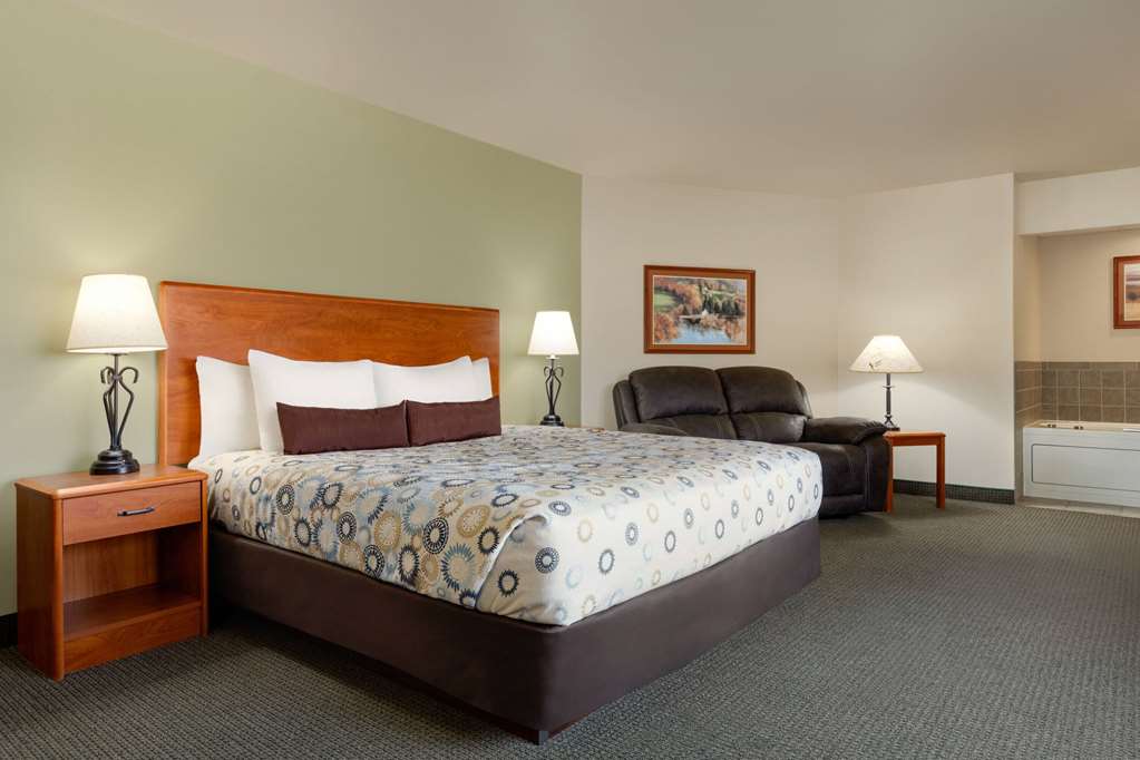 AmericInn by Wyndham Havre - photo 31