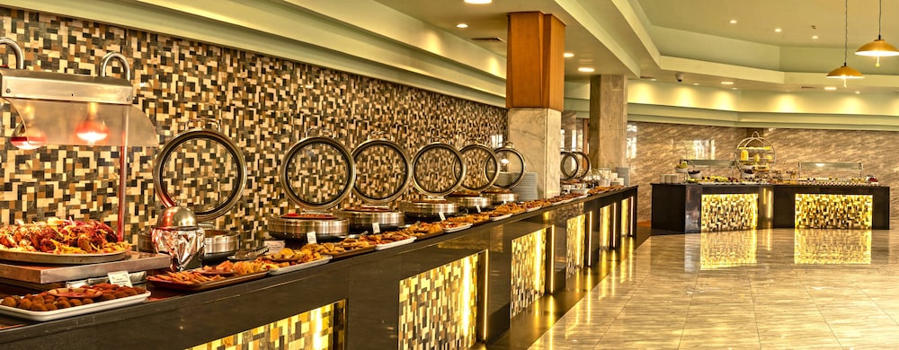 מזון ומשקאות