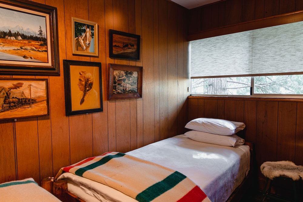 The Fireside Inn - photo 30