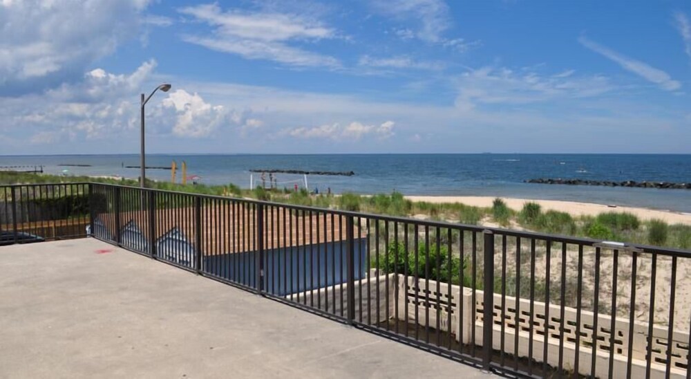 Ocean View Inn - photo 19
