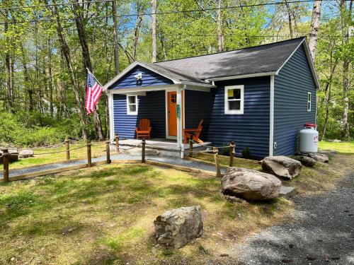 Bear Run Bungalow — 4-Star Luxury Hotel in Hawley, United States