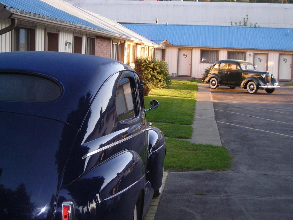 Falls Motel - photo 46