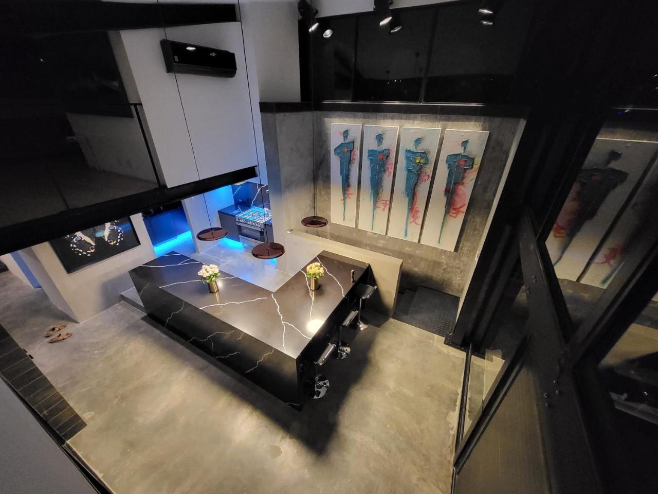 1 On Royal in Cape Town, South Africa