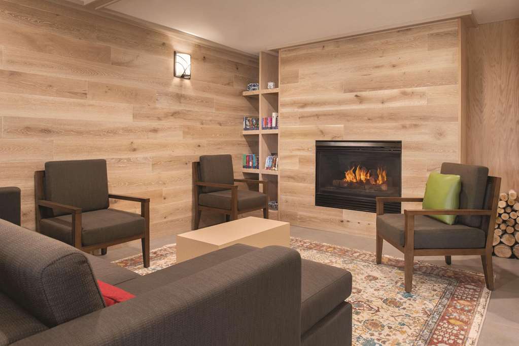 Country Inn & Suites by Radisson Pella IA - photo 5