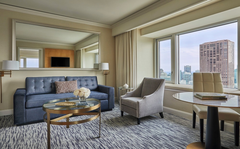 Four Seasons Hotel Chicago - photo 31