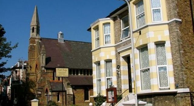 South Lodge — 4-Star Luxury Hotel in Broadstairs, United Kingdom