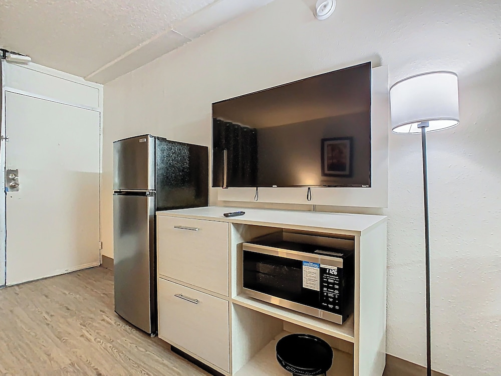 Quality Inn Davenport Maingate South - photo 20