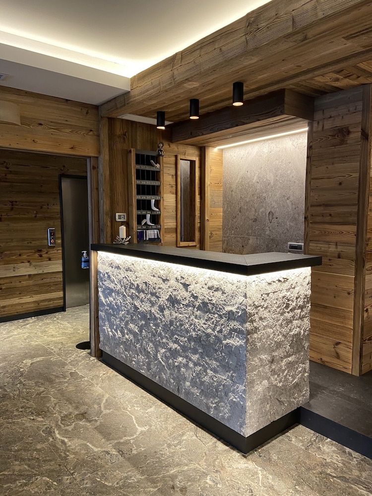 Hotel Ariston S — Pinzolo