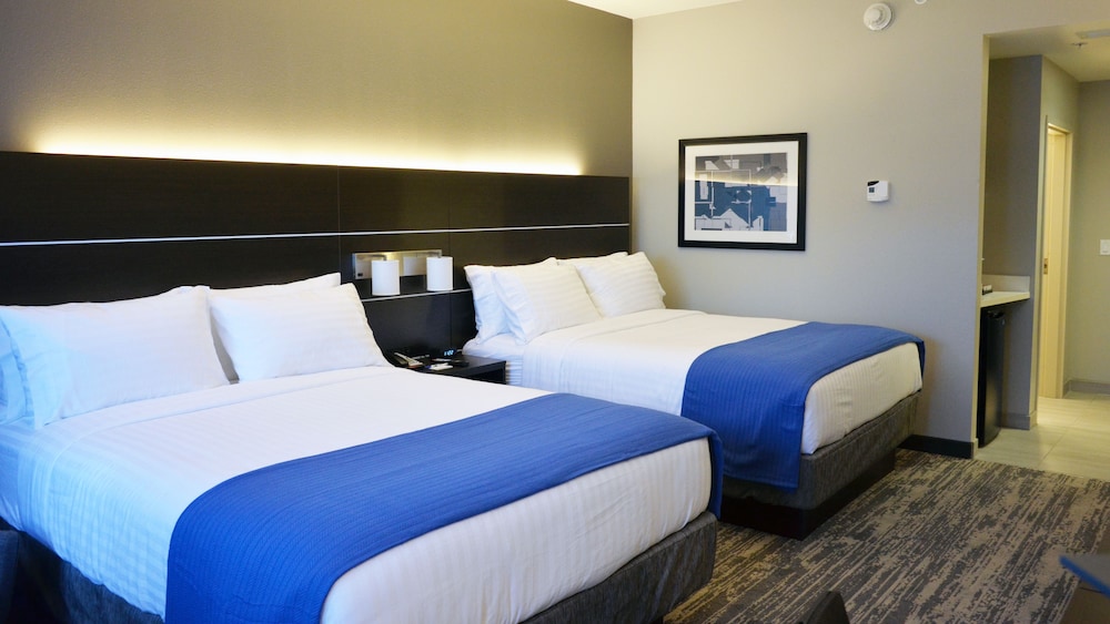 Holiday Inn Express & Suites Jacksonville W I295 and I10 by IHG - photo 12