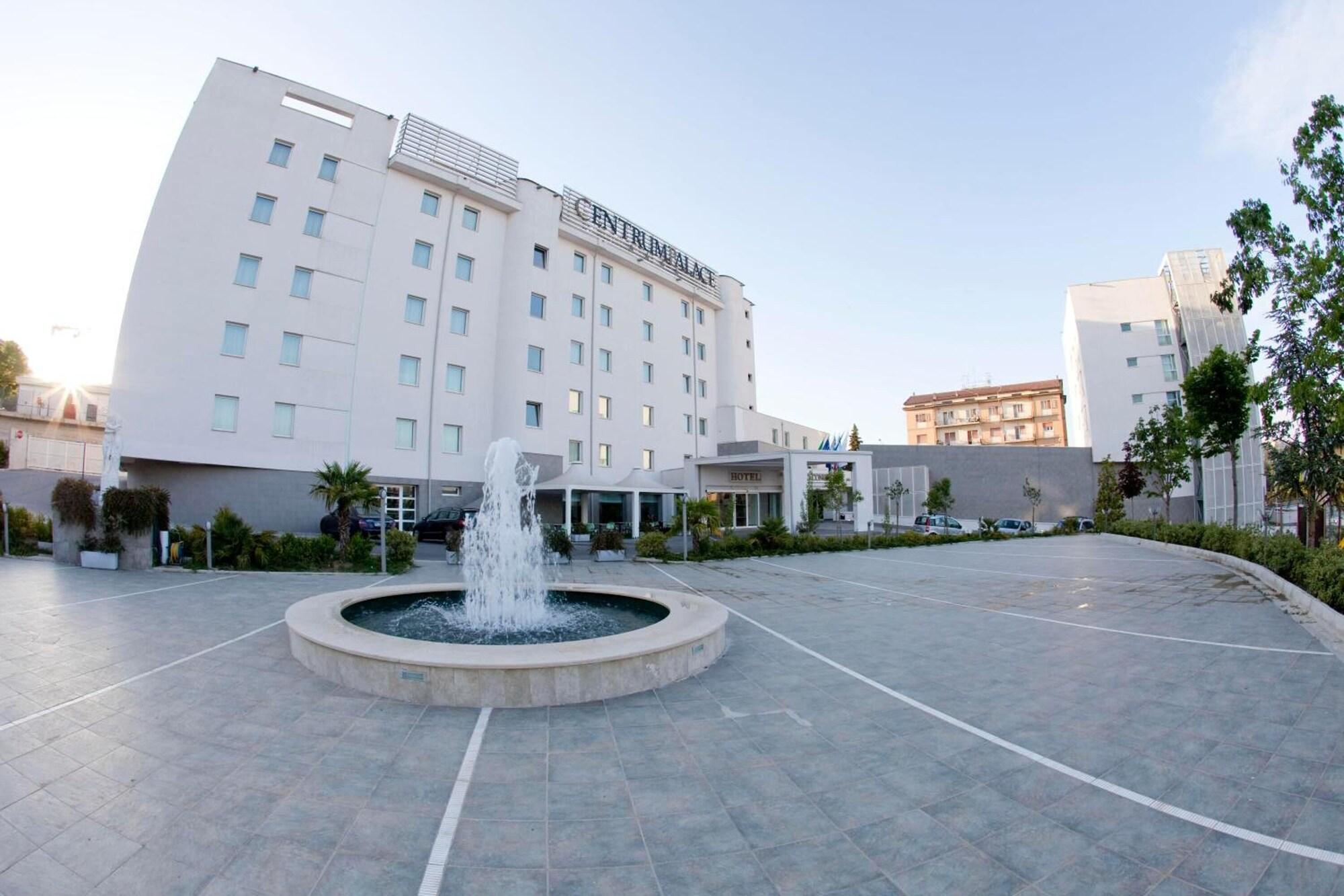 Centrum Palace - carbon neutral hotel in Campobasso