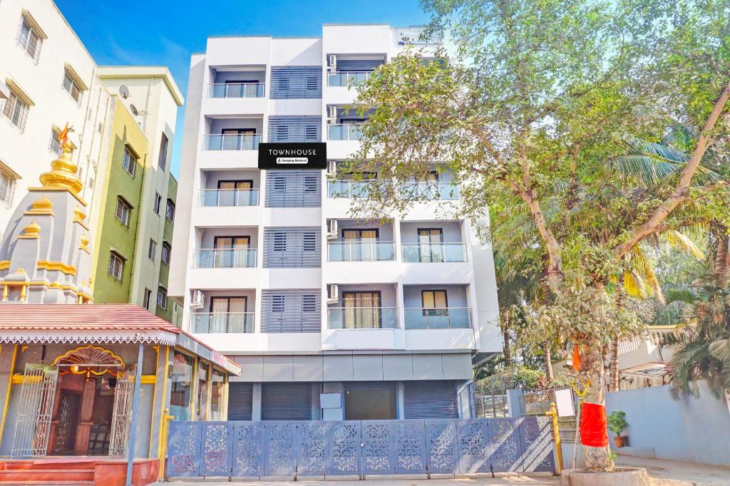 Samrat Inn - carbon neutral hotel in Pune