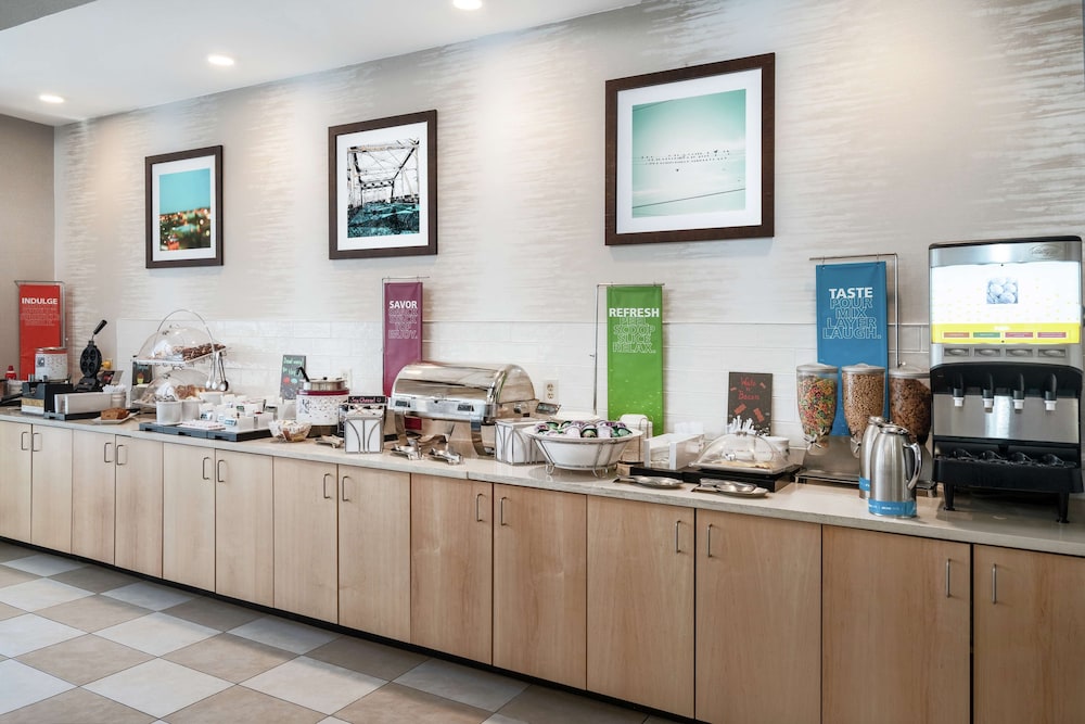 Hampton Inn & Suites Nashville Franklin - photo 26
