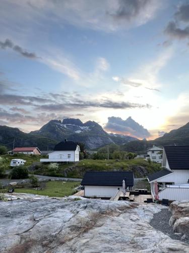 Mountain Peak Retreat - last minute hotel in Unknown City