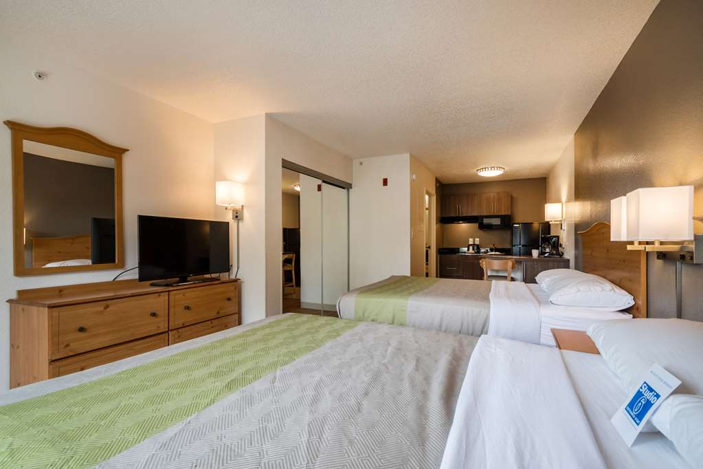 Studio 6 Extended Stay Roswell GA Atlanta - photo 9