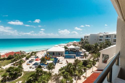 Garden level with partial ocean view hotel zone - last minute hotel in Cancun