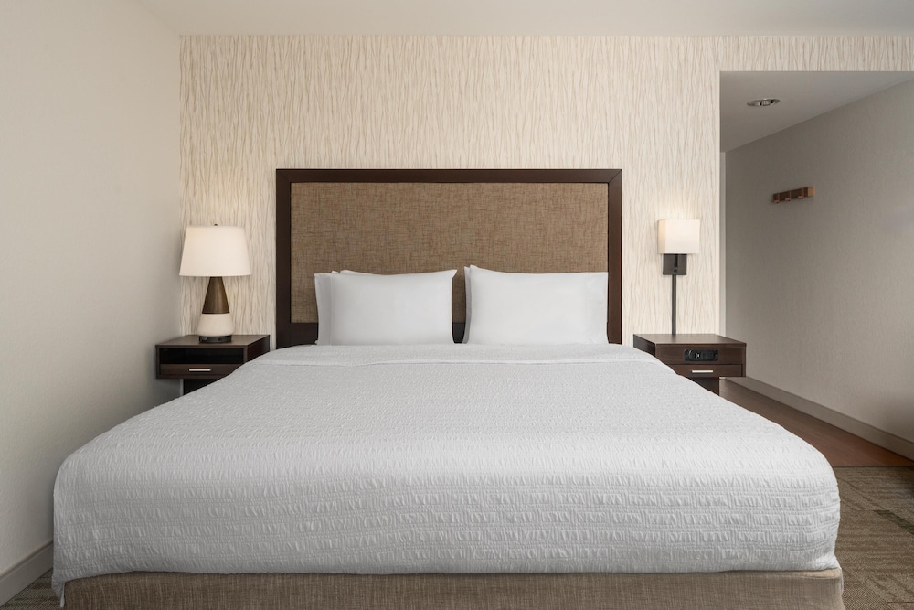 Hampton Inn & Suites Whitefish - photo 8