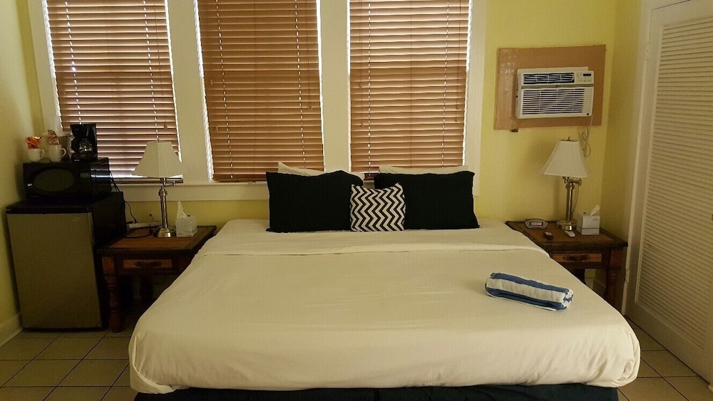 Wicker Guesthouse - photo 33