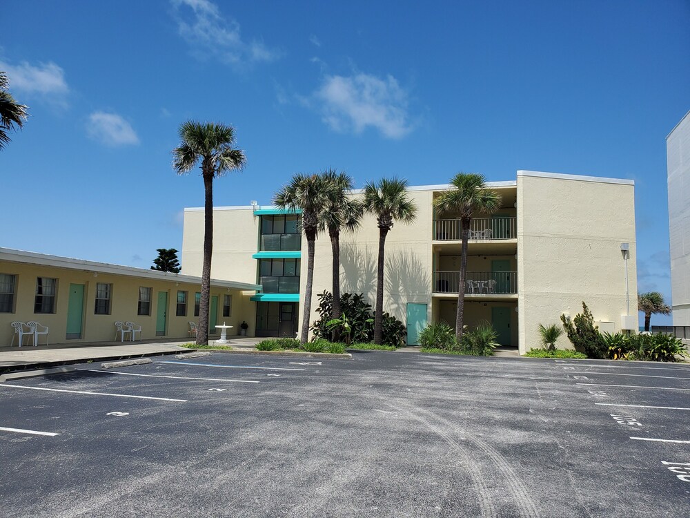 South Shore Motel - photo 40
