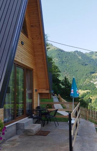 Vikendice Limski mir — 4-Star Luxury Hotel in Andrijevica, Montenegro