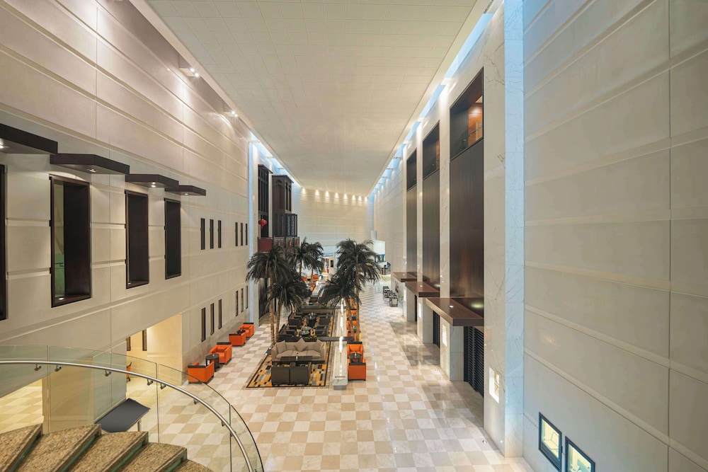 Hyatt Regency Dubai & The Galleria Residence — 5-Star Luxury Hotel in Dubai, United Arab Emirates