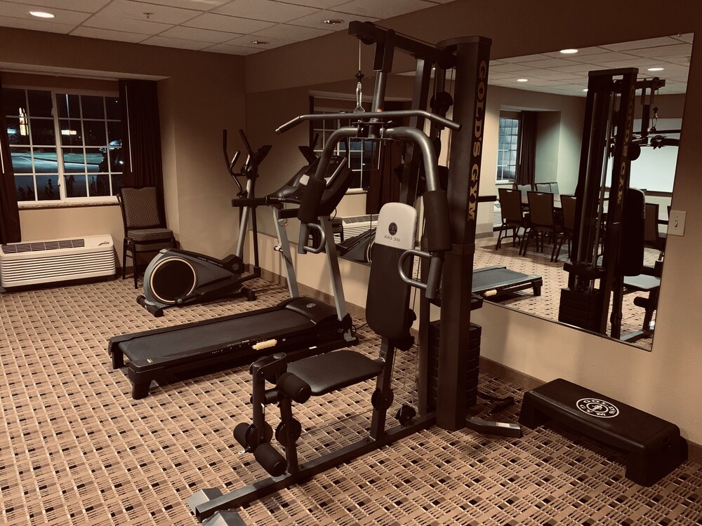 Microtel Inn And Suites Sayre PA - photo 25