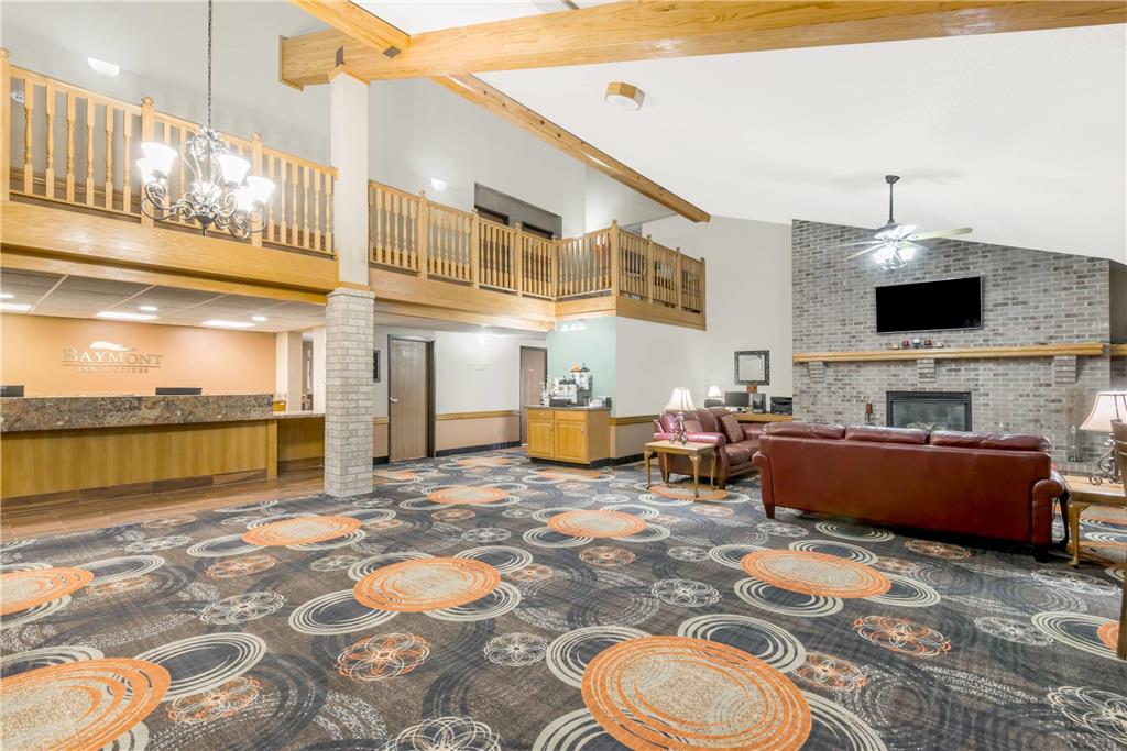 Baymont by Wyndham Marshalltown - photo 2