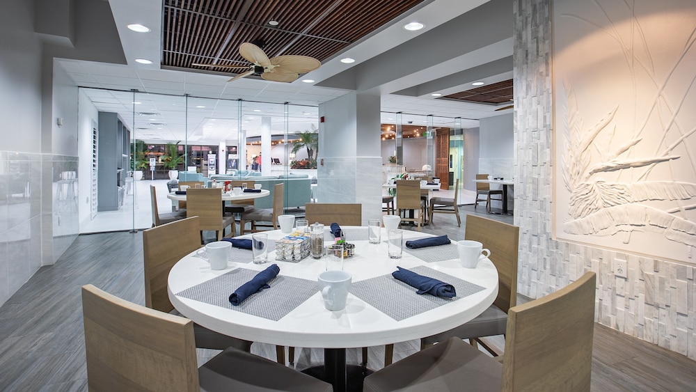 Holiday Inn Resort Panama City Beach by IHG - photo 94