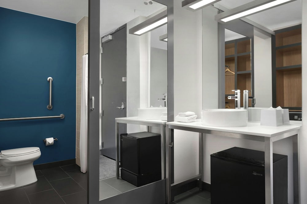 Aloft Hillsboro Beaverton - photo 38