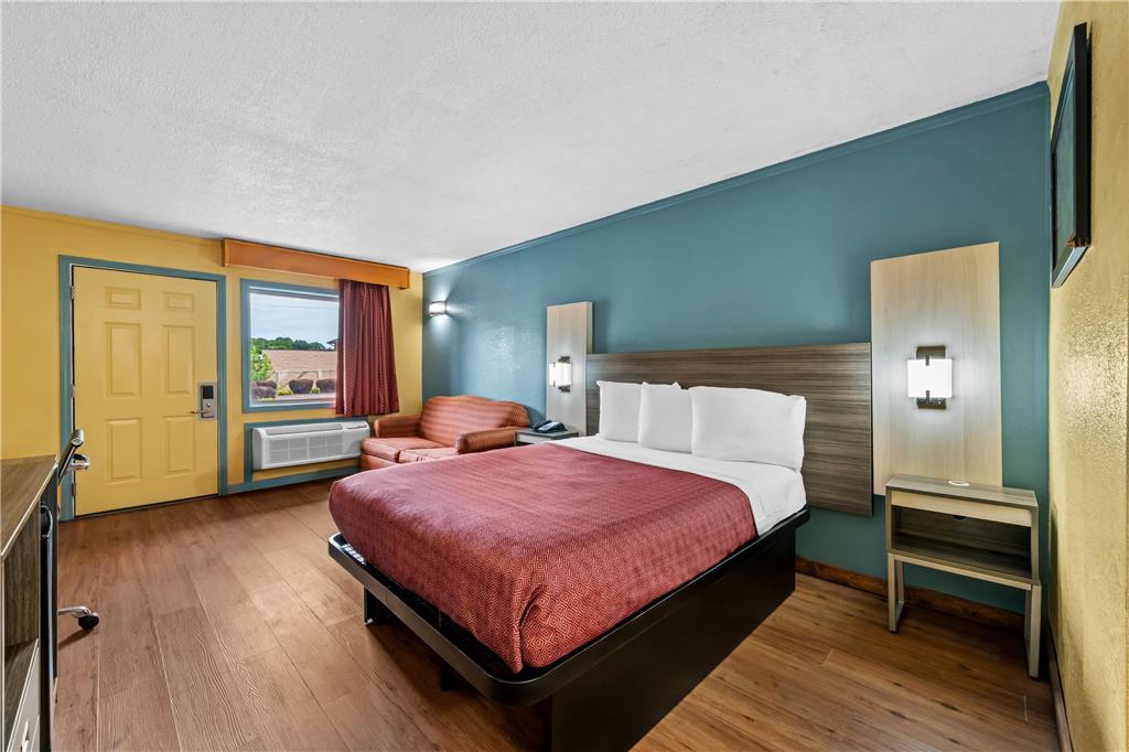 Econo Lodge Charlotte Airport Area - photo 12