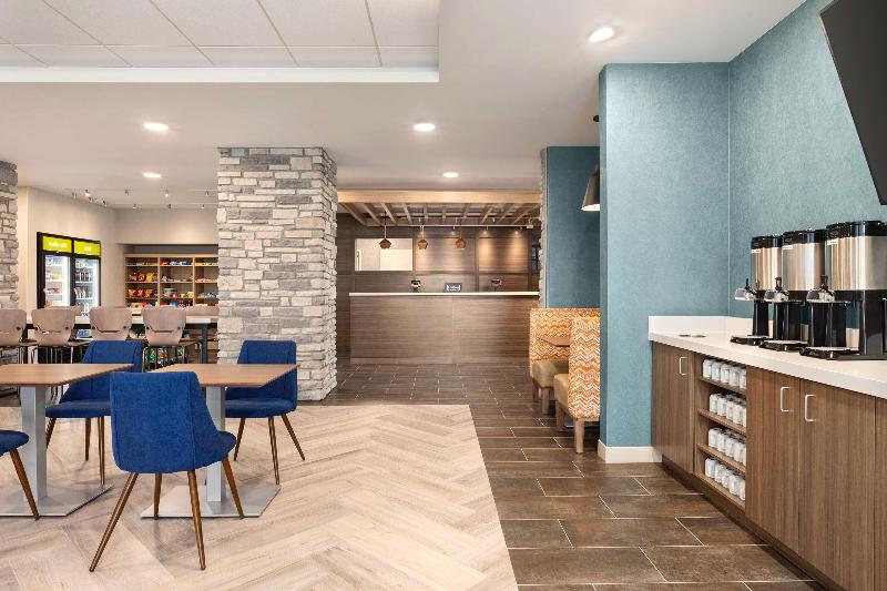 Home2 Suites by Hilton Cheyenne - photo 6