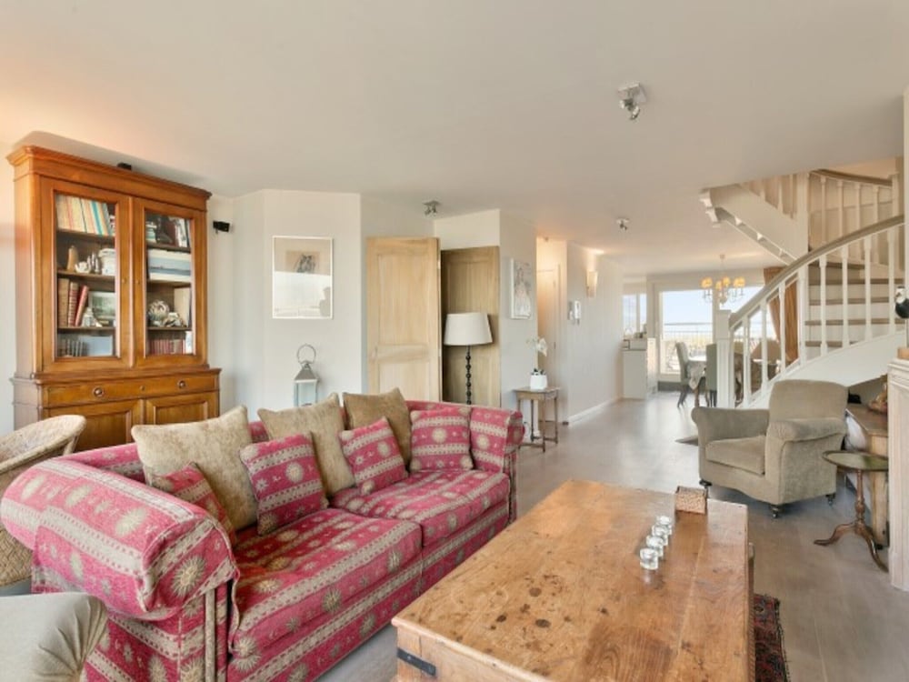 Duplex in Knokke Heist with Sea Views — 4-Star Luxury Hotel in Knokke-Heist, Belgium