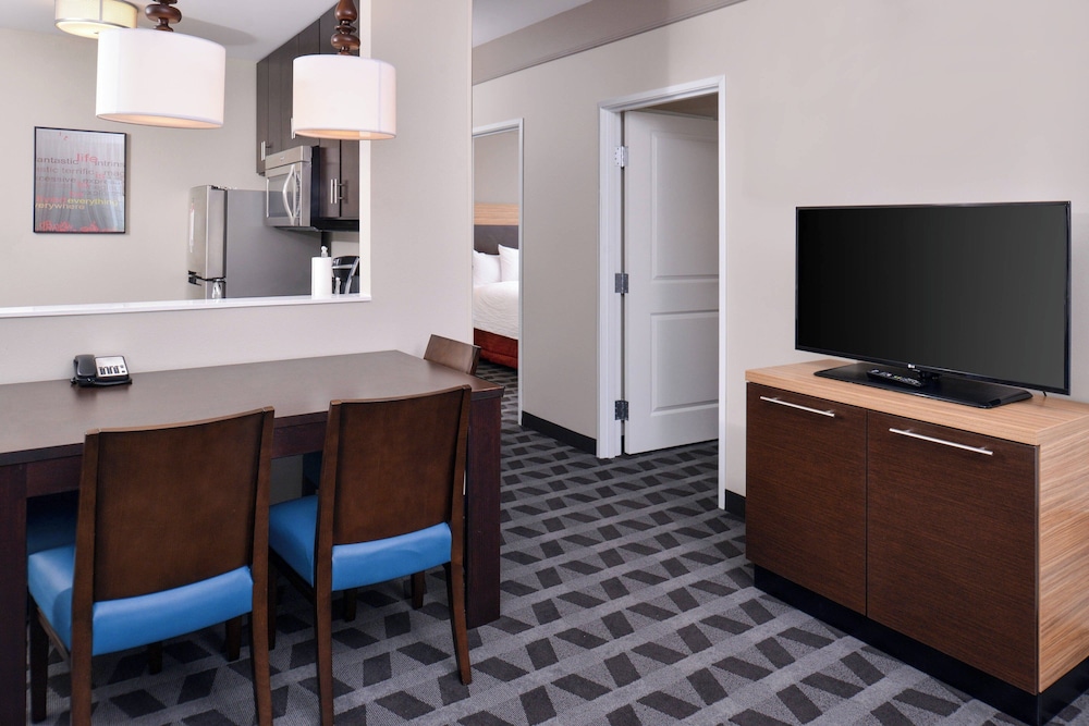 TownePlace Suites by Marriott Gillette - photo 9