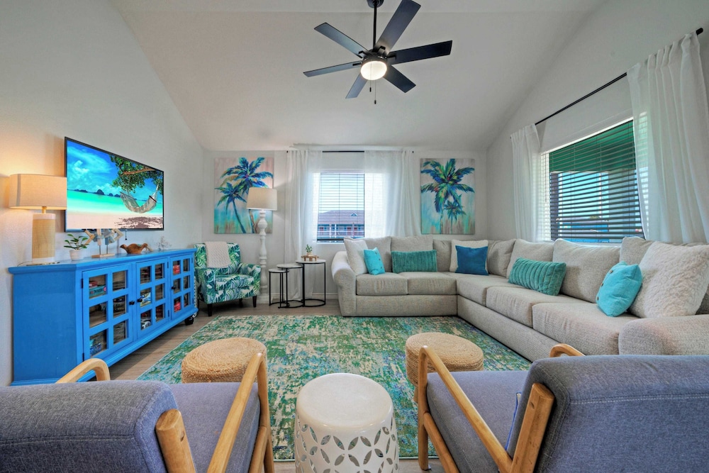 Knot A Care by Avantstay Private Pool Game Room - photo 13