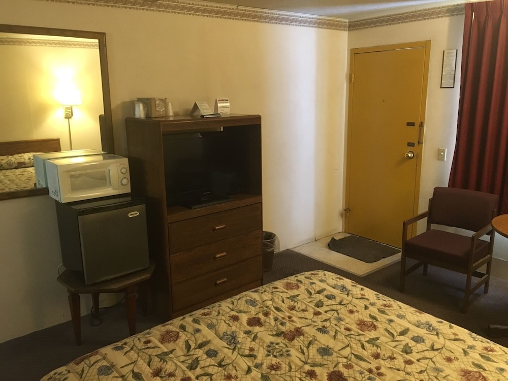 Grapevine Inn - photo 10