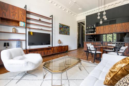 Designer Dream Home with Stunning View — 4-Star Luxury Hotel in Budapest, Hungary