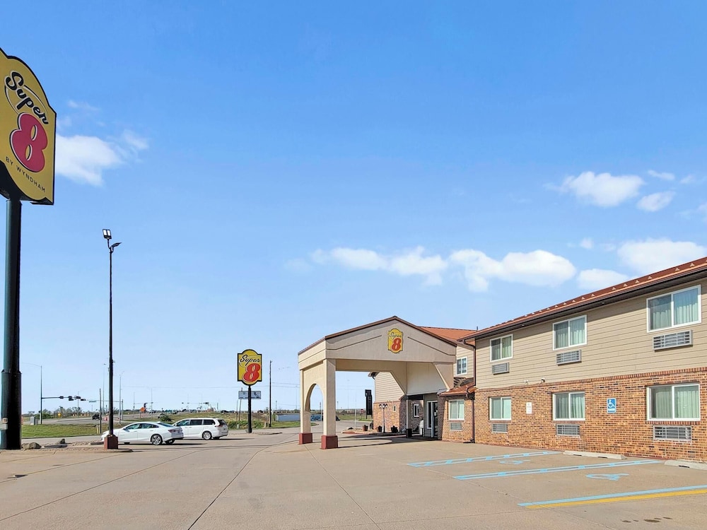 Super 8 by Wyndham Ogallala - photo 37