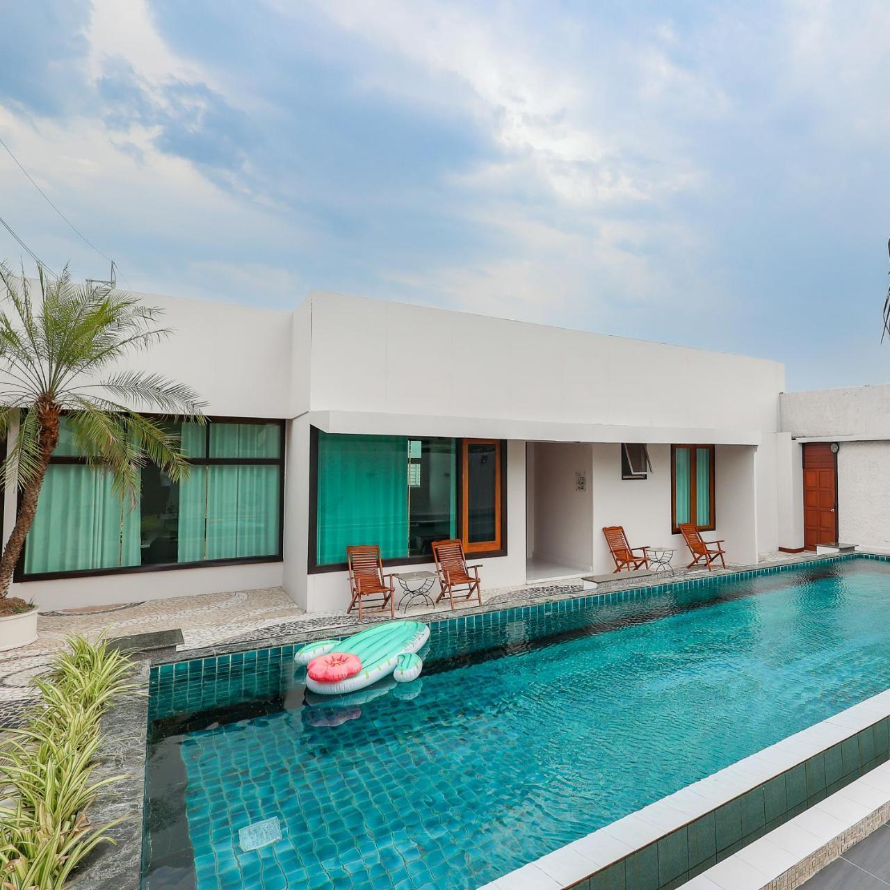 Da Xiang Villa with Private Pool in Chiang Mai — 4-Star Luxury Hotel in Chiang Mai, Thailand