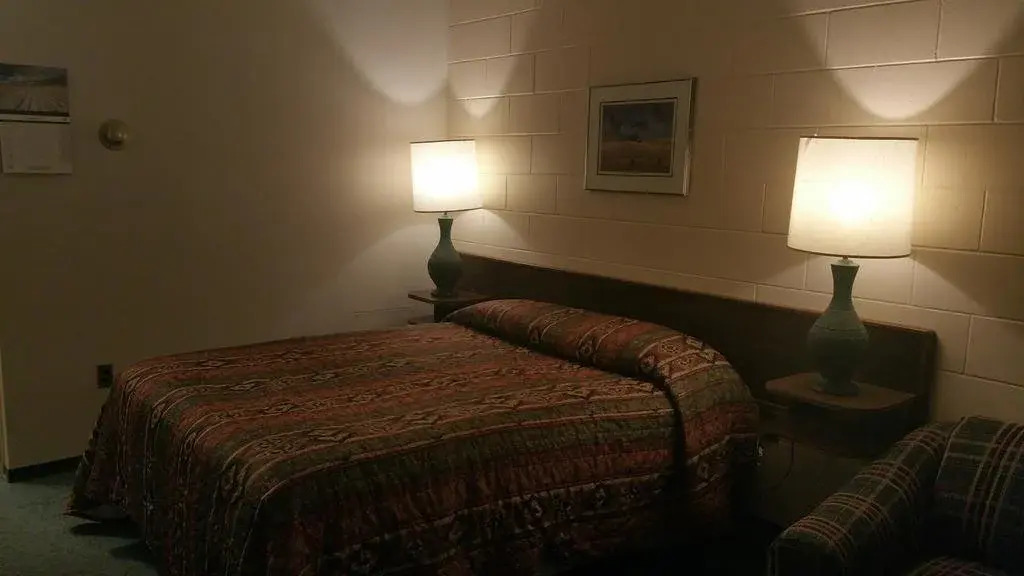 Tobin Lake Motel — Nipawin — photo 3