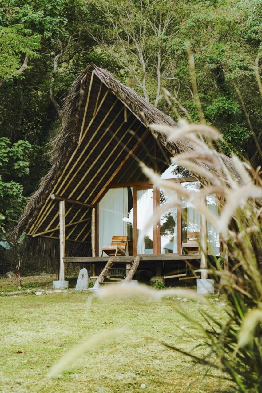 Kirana Retreat Beach Front Resort — hotel in Sekongkang Bawah