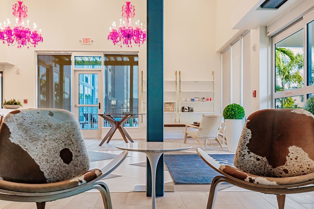 Kompose Boutique Hotel - photo 6