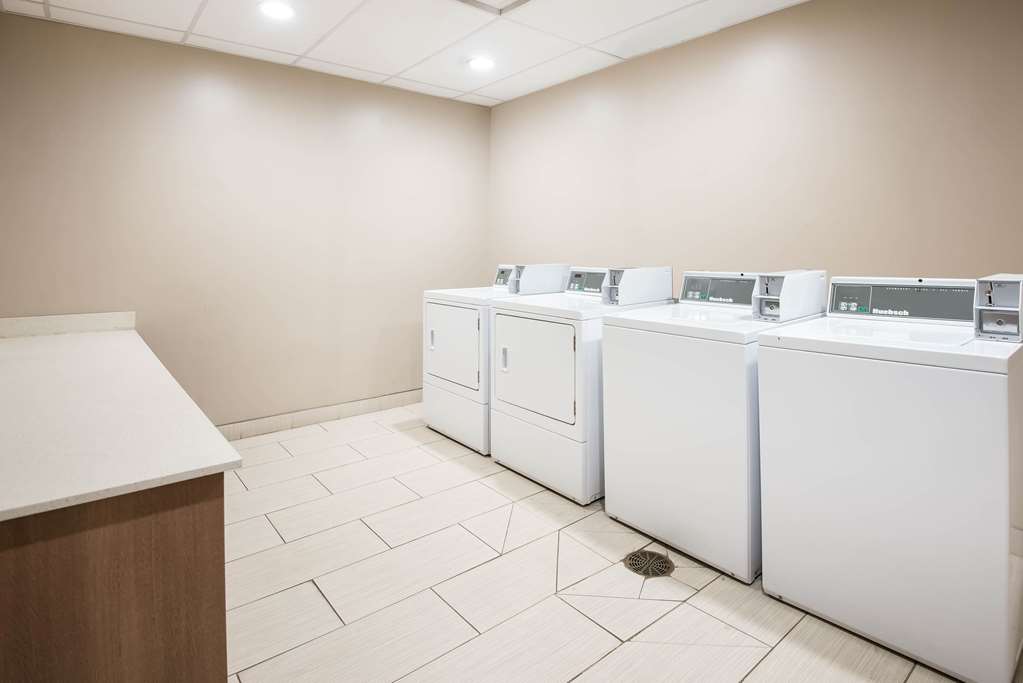 La Quinta Inn & Suites by Wyndham Morgantown - photo 62