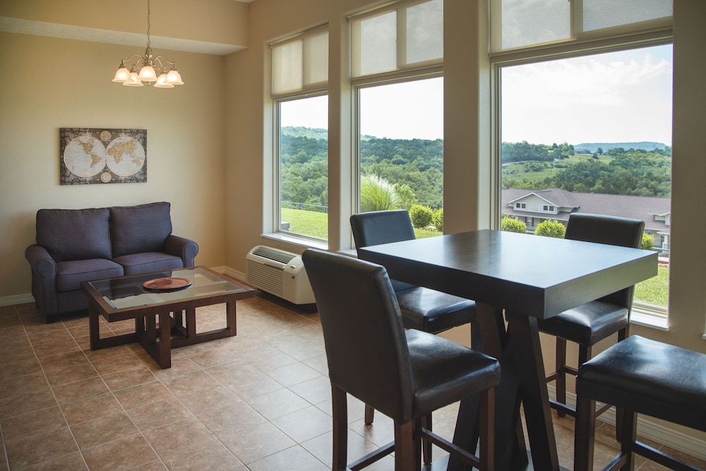 Majestic at Table Rock - photo 35